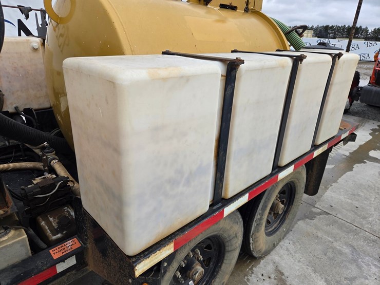 2019-massey-ferguson-8-image-28