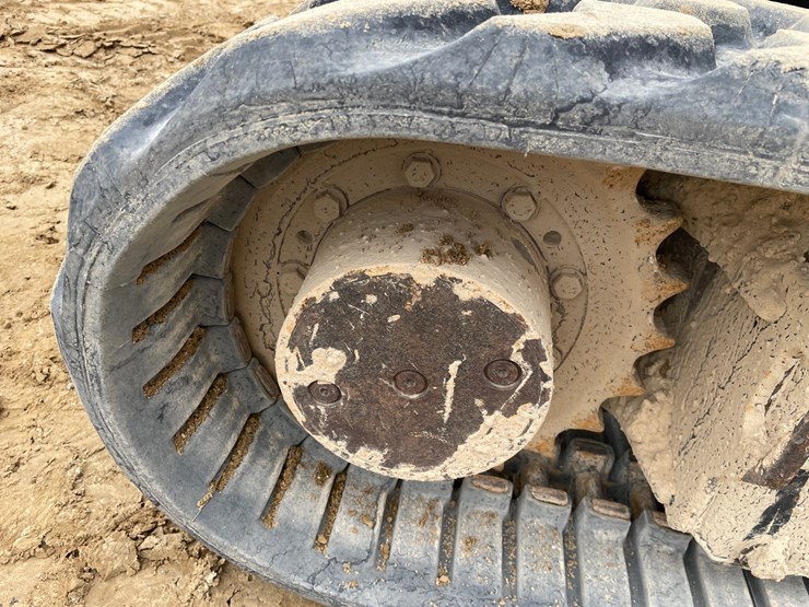 2014-caterpillar-303.5-image-78