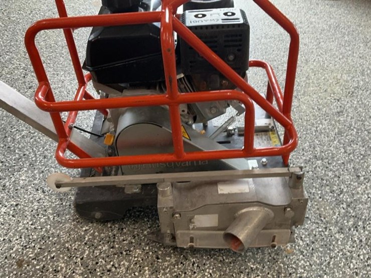 #105-•-husqvarna-soft-cut-150-concrete-saw-image-14