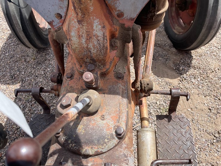 ford-tractor-image-13