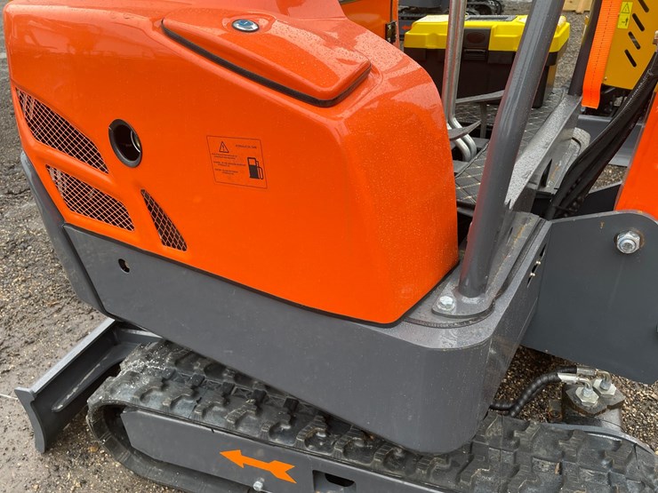 #3295-•-2026-ats-me18-mini-excavator-image-19