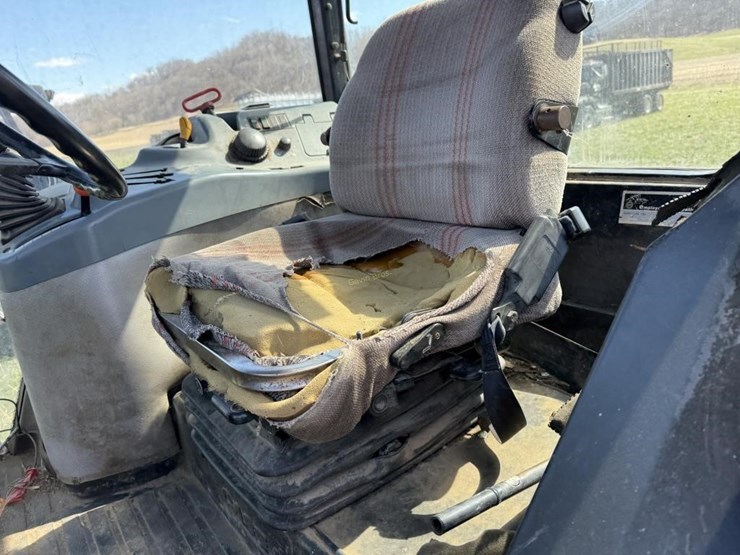 case-ih-mx120-image-17