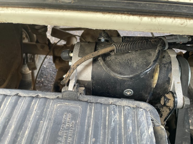 #2347-•-2004-yamaha-g22a-gas-golf-cart-image-23