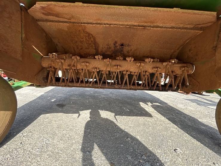 john-deere-630-image-7