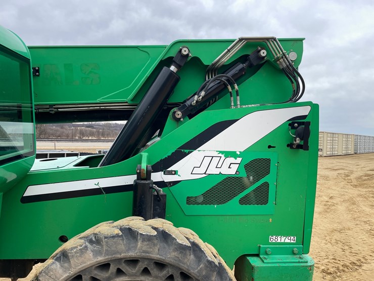 2015-sky-trak-10054-image-11