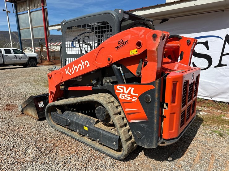 2023-kubota-svl65-2-image-3