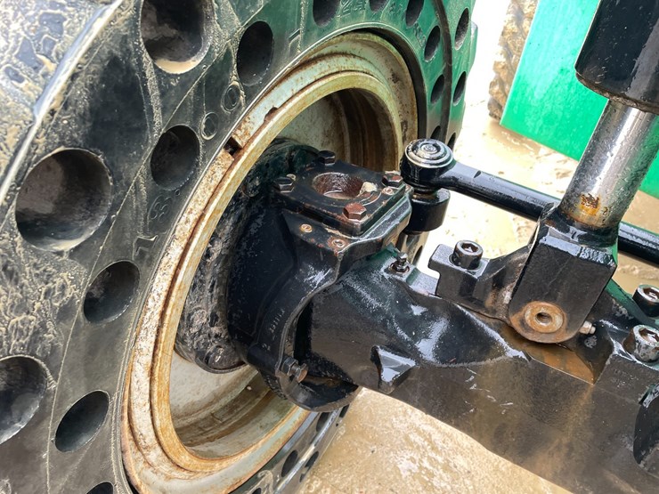 2014-sky-trak-6042-image-37