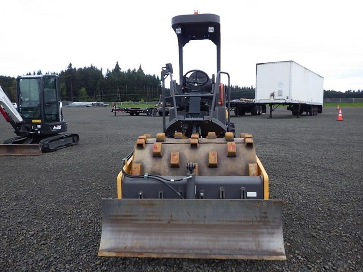 2019-volvo-sd45b-image-2