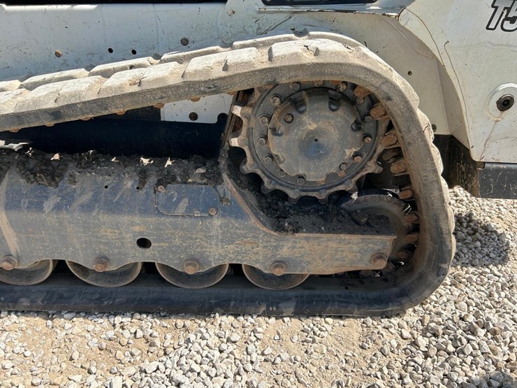 2019-bobcat-t590-image-18