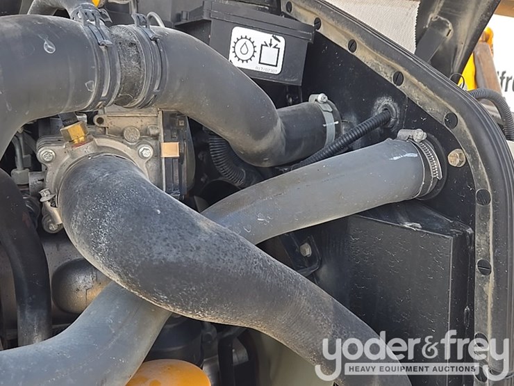 2017-jcb-510-56-image-48