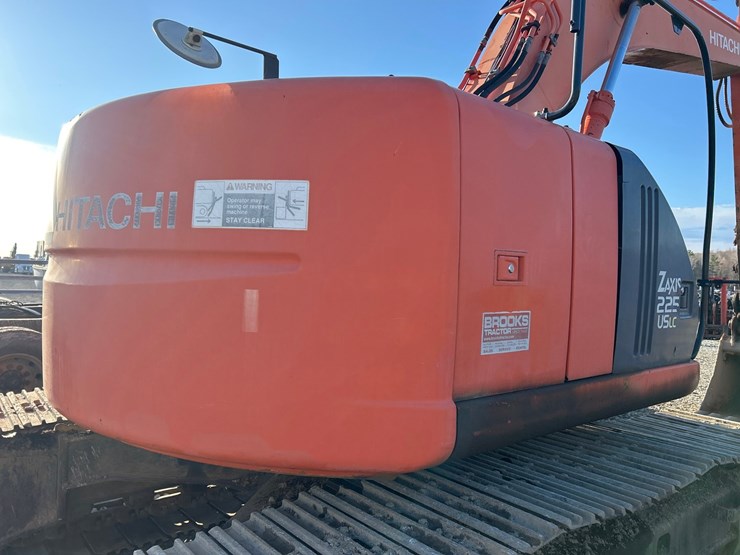 2021-hitachi-zx225-image-48