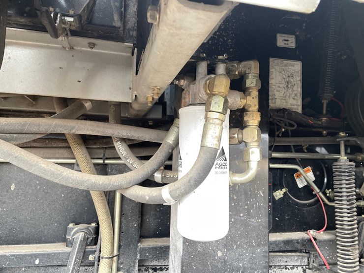 gleaner-r65-image-29