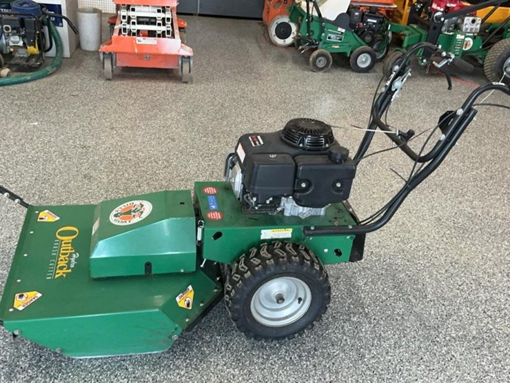 #107-•-billy-goat-brush-cutter-image-1