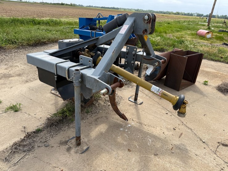 #45286-•-w&a-3700-pto-ditcher-image-2