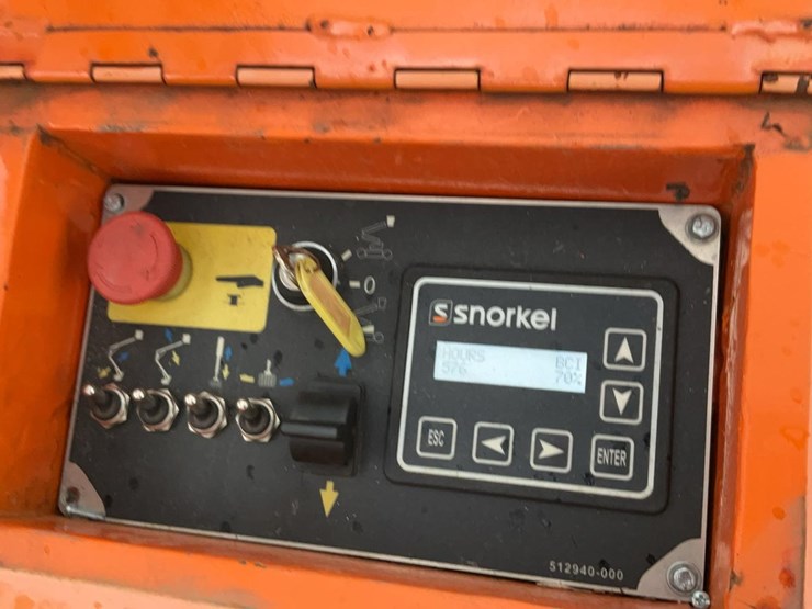 #309-•-2019-snorkel-38'-articulating-lift-image-12