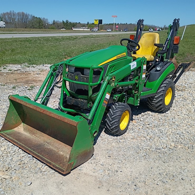 2013 JOHN DEERE 1025R