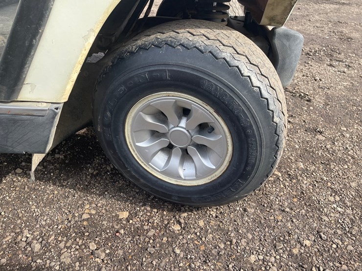 #2347-•-2004-yamaha-g22a-gas-golf-cart-image-13