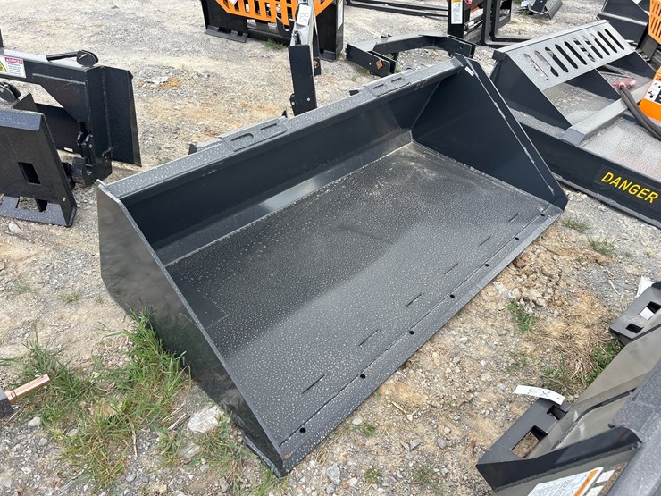 #82-•-unused-72”-skid-steer-smooth-bucket-image-1