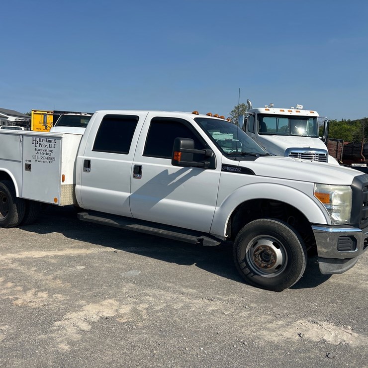 2012 FORD F350