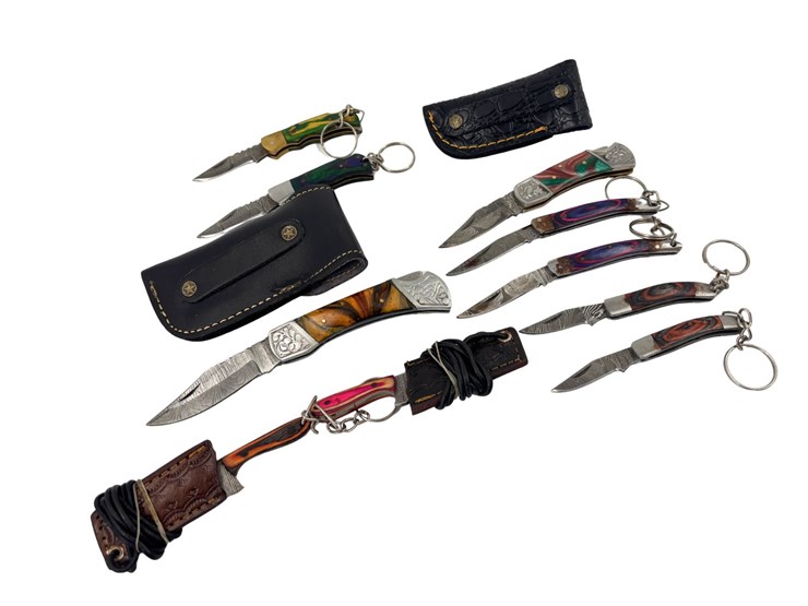 #134-•-hand-made-knives-from-pakistan-image-1