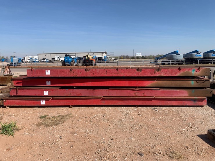 (2)-17’-9”-x-3’-3”-and-20’-x-2’-10”-hydraulic-suit-cases-image-1