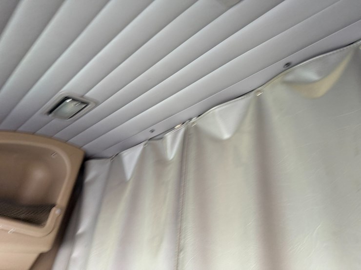 international-9200i-image-73