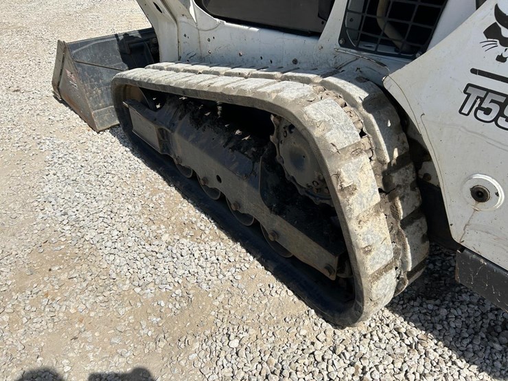 2019-bobcat-t590-image-16