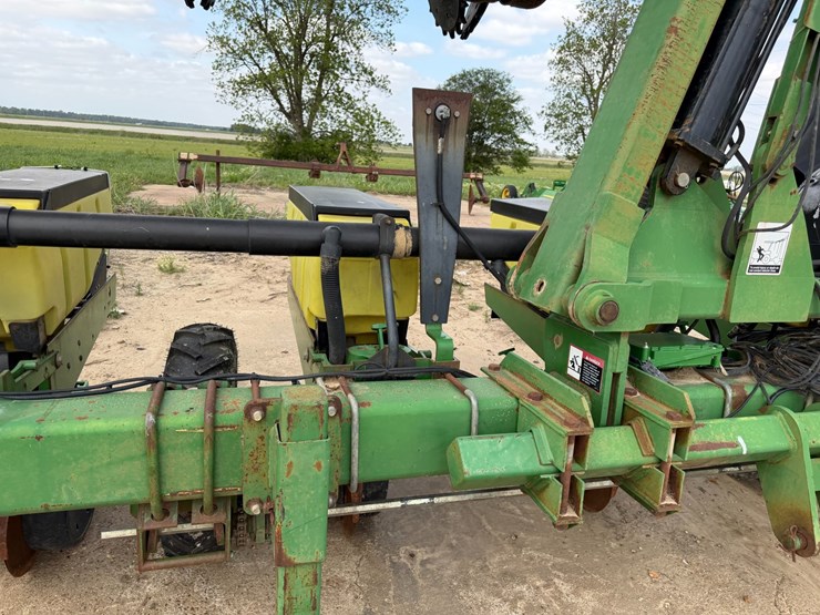 john-deere-1720-image-92