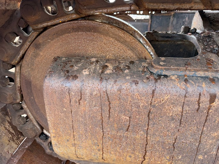 caterpillar-330d-image-119