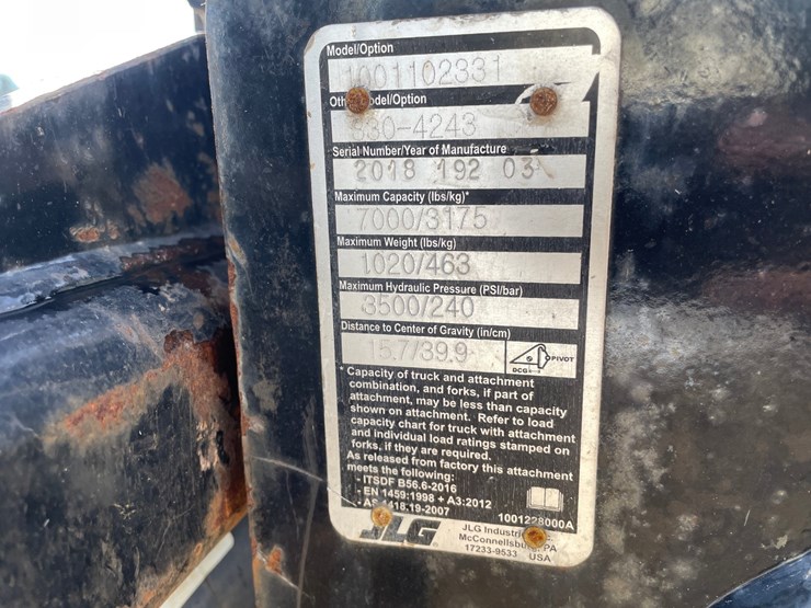 #7553-•-jlg-g5-telehandler-mast-and-forks-image-9