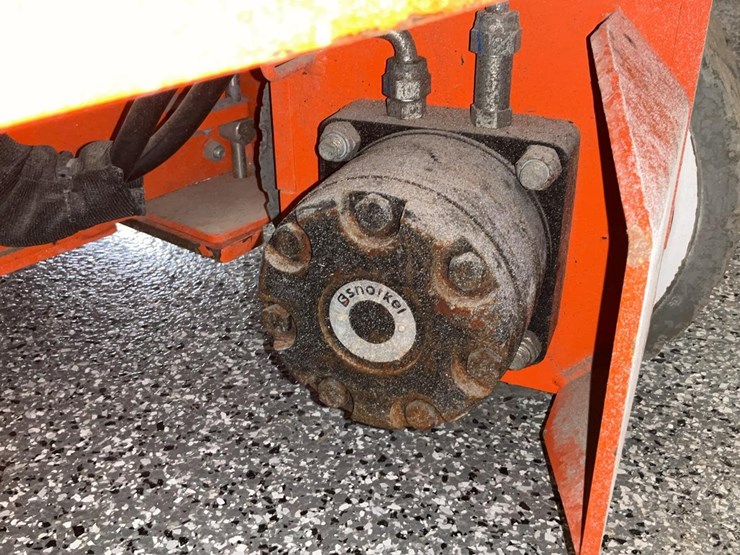 #430-•-2023-snorkel-19'-scissor-lift-image-16