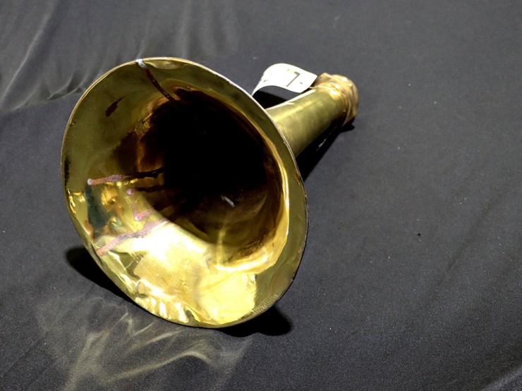 #74-•-brass-horn-image-6