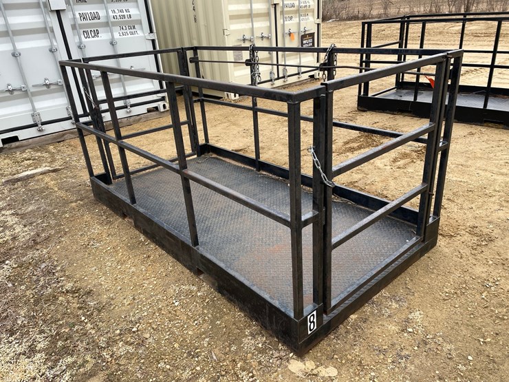 #7530-•-8'-work-platform-with-fork-pockets-image-4