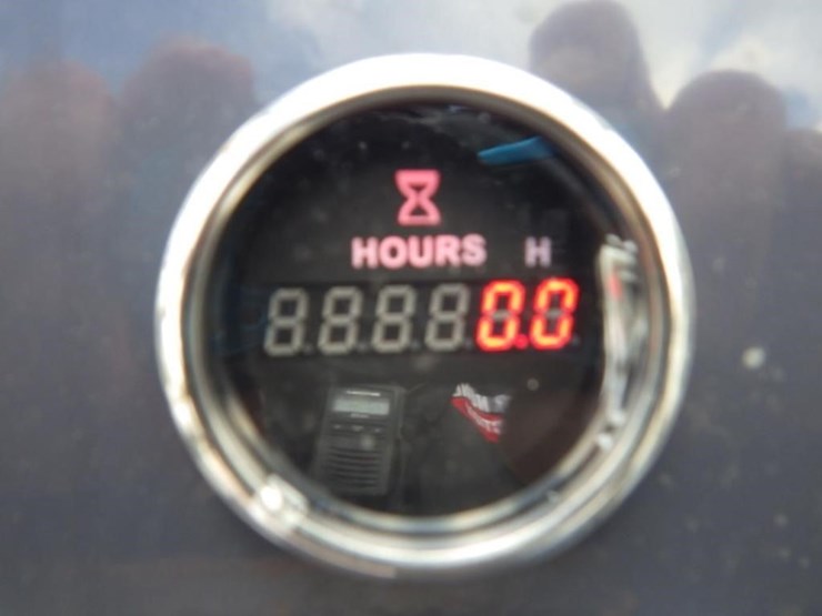 2026-tpm-t460-skid-steer-tracked-loader-image-13