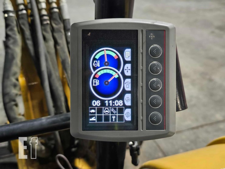 2016-caterpillar-305e2-cr-image-24