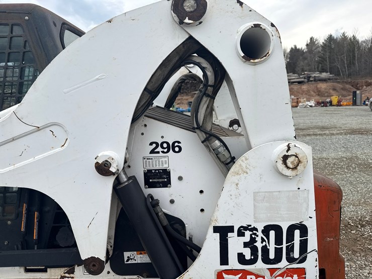 bobcat-t300-image-15