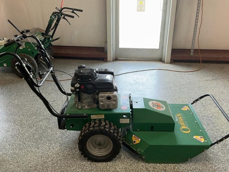 #107-•-billy-goat-brush-cutter-image-3