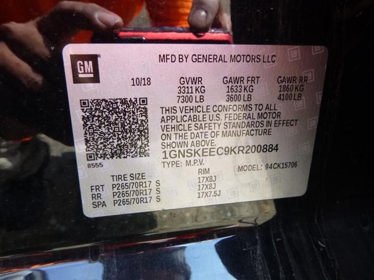 2019-chevrolet-tahoe-image-25