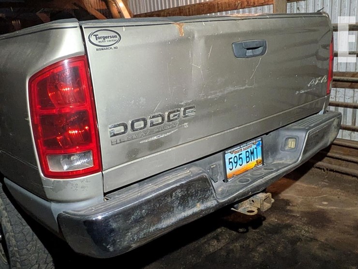 2003-dodge-2500-image-10