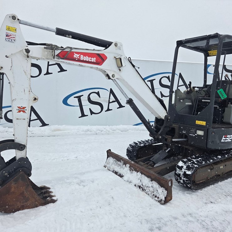 2019 BOBCAT E32i
