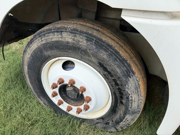 international-9200i-image-8