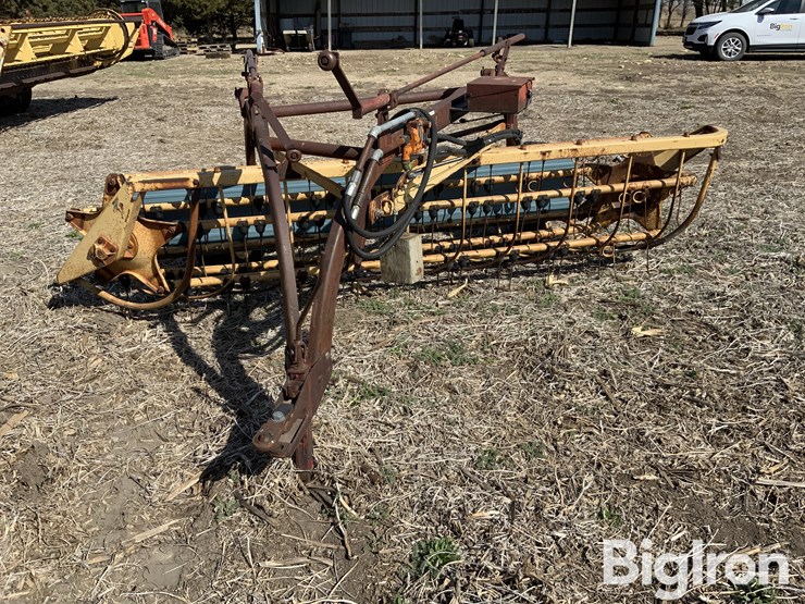 new-holland-256-image-2