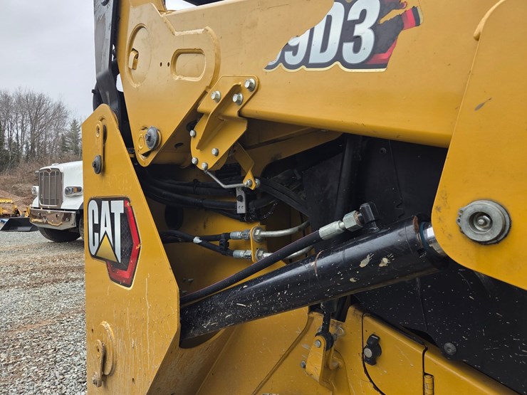 caterpillar-259d3-image-20