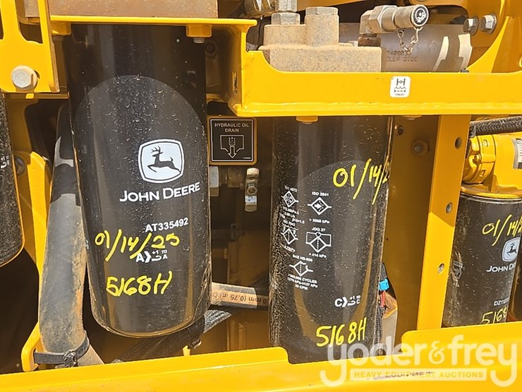 2019-deere-670g-image-86