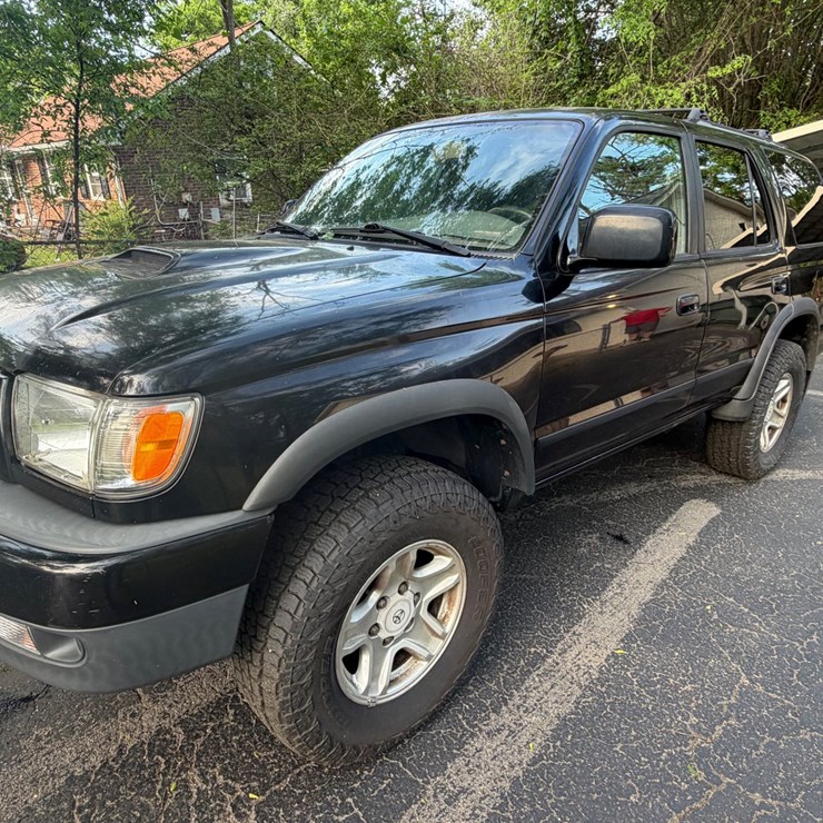 1999 TOYOTA 4 RUNNER