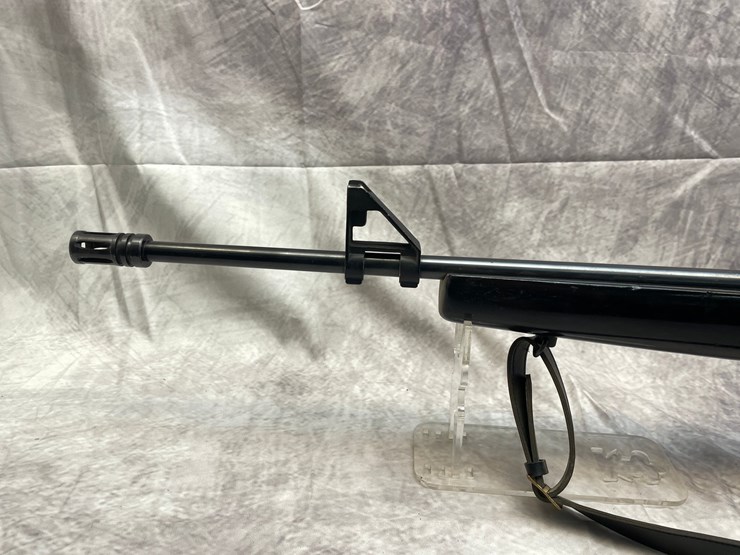 #2716-•-armscor-model-1600-semi-automatic-22-lr-rifle-sn:-a576358-(princeton,-mn)-image-8