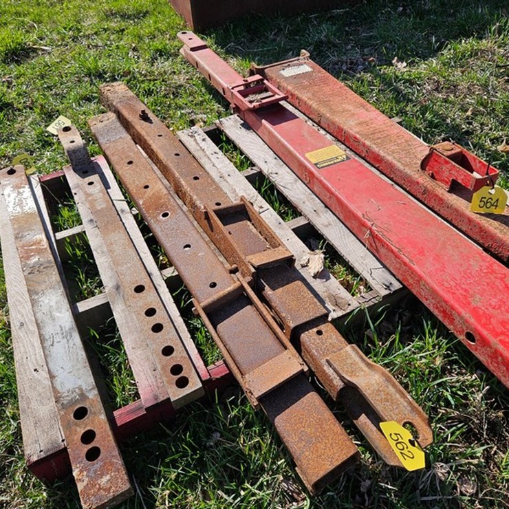 #562 • Wagon Tongue