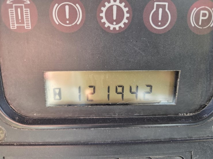 2007-caterpillar-d5n-lgp-image-54