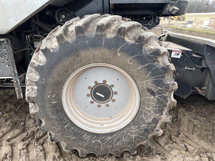 gleaner-r65-image-21