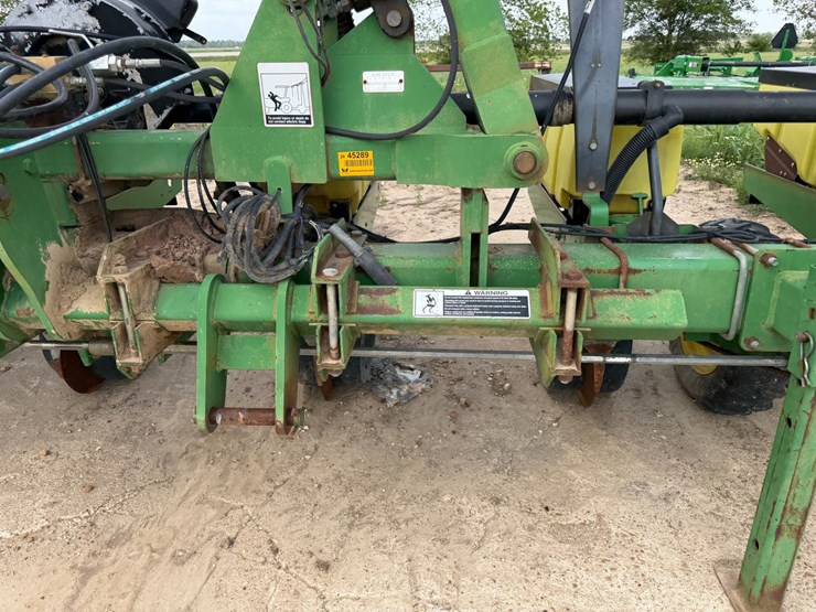 john-deere-1720-image-85